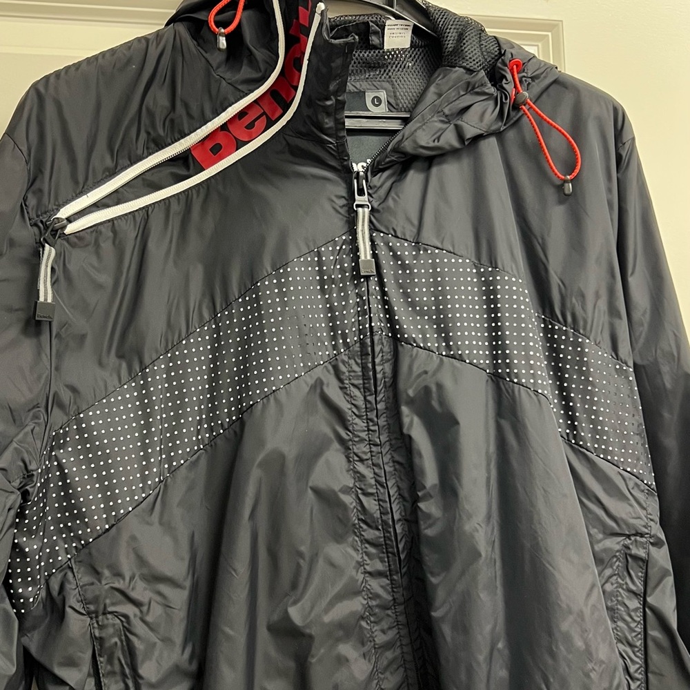 LADIES BENCH jacket in Large NWOT